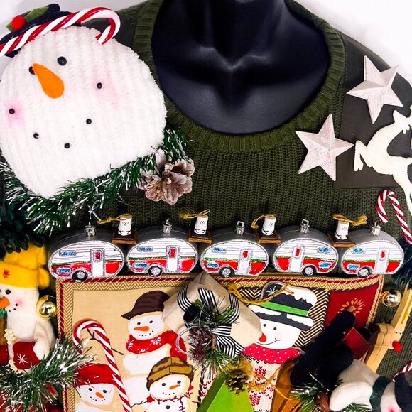 3D Mens Ugly Christmas Sweater: Handmade XXL Holiday Party Pullover - Picture 5 of 10